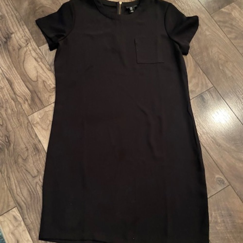 Adrienne Vittadini Shift Dress